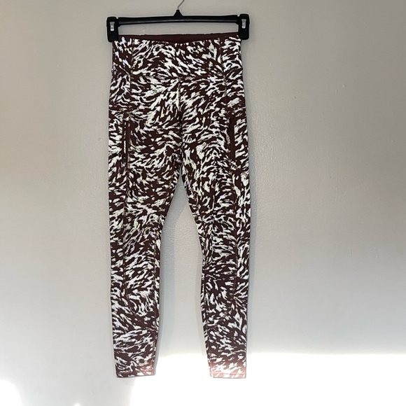 Athleta Rainer legging - Picture 2 of 10